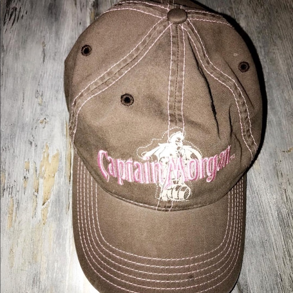 Captain Morgan hat